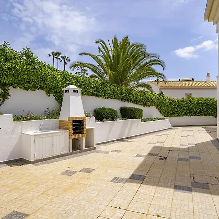 Sitambo- Pool & Sea View *