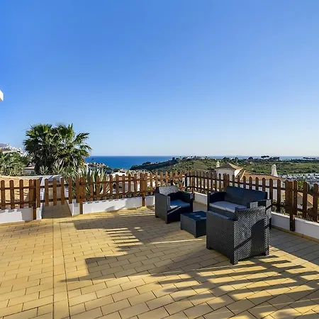 Villa Sitambo- Pool & Sea View