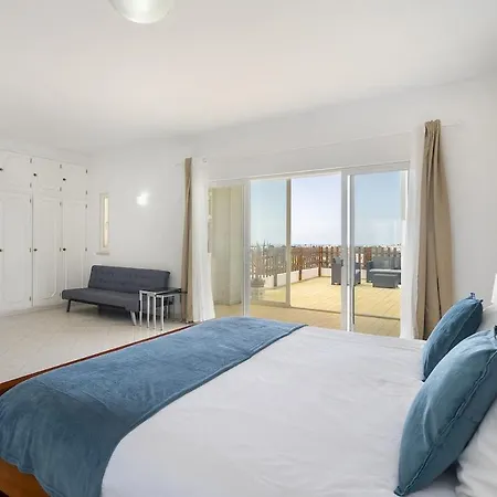 Villa Sitambo- Pool & Sea View *