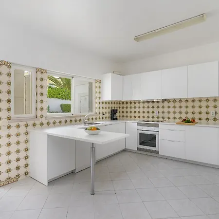 Vila Sitambo- Pool & Sea View *