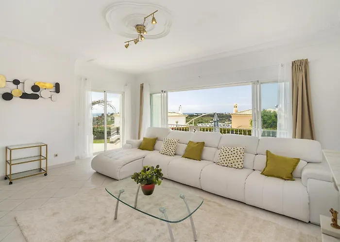 Sitambo- Pool & Sea View فيلة