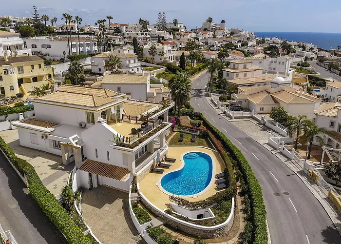 Sitambo- Pool & Sea View فيلة البوفيرا