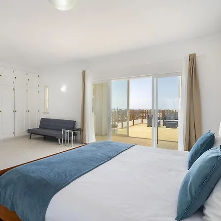 Sitambo- Pool & Sea View Vila *