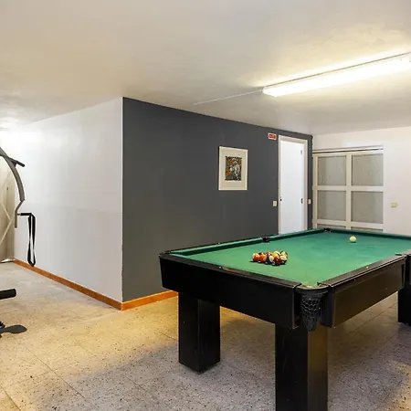 Sitambo- Pool & Sea View Villa